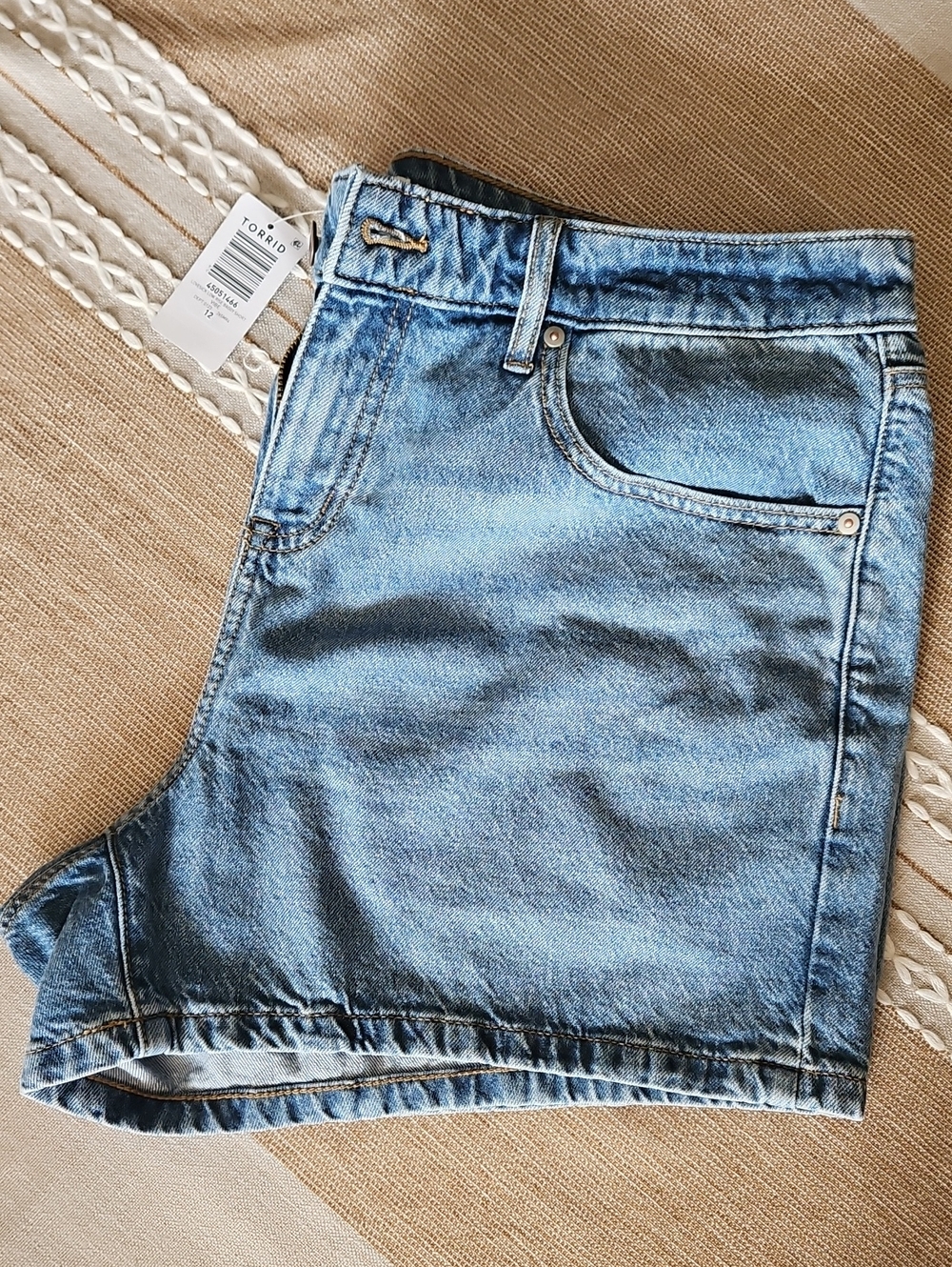 Torrid LoveSick Low Rise Baggy Shorts
